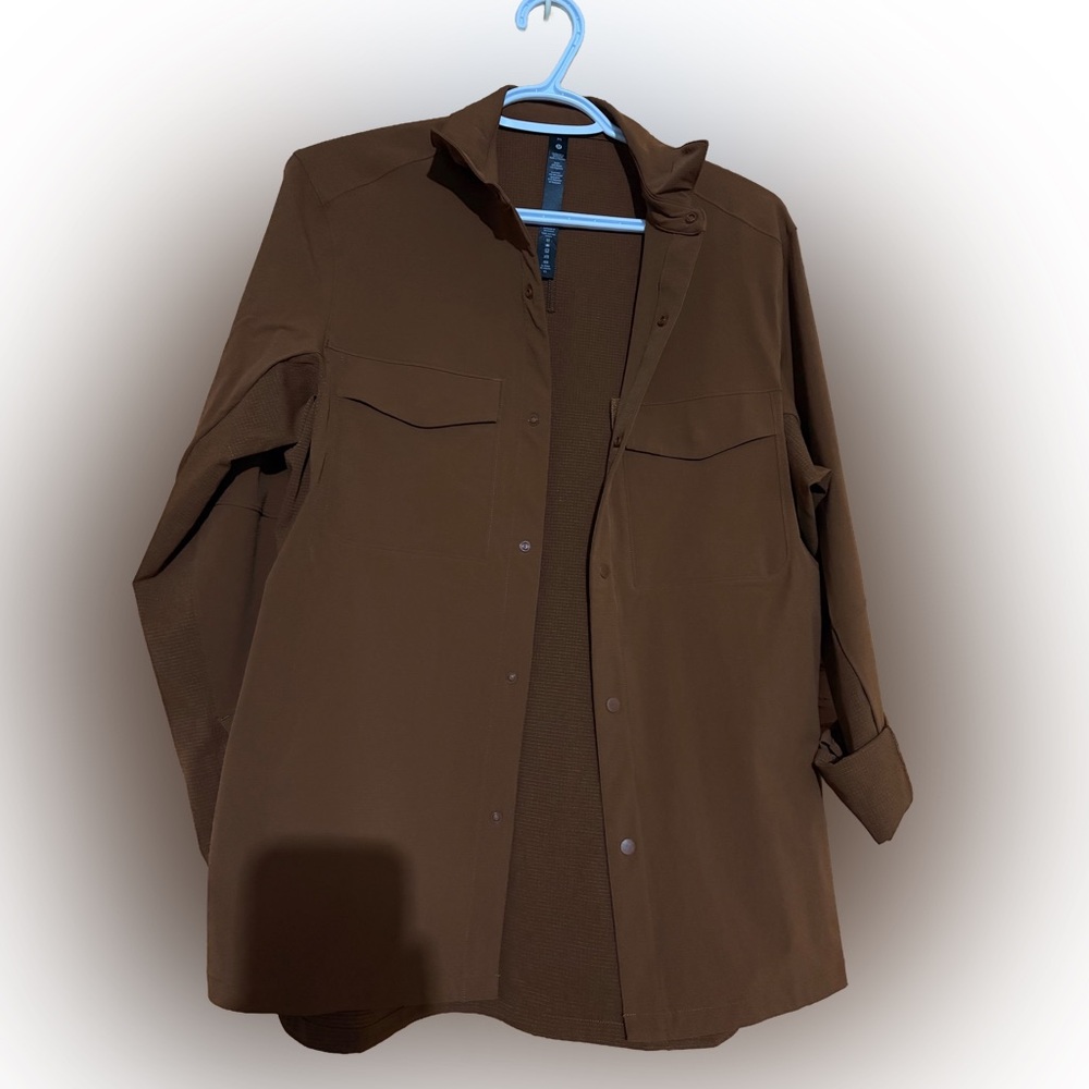 lululemon athletica Men's Dark Brown Lightweight Shirt Jacket